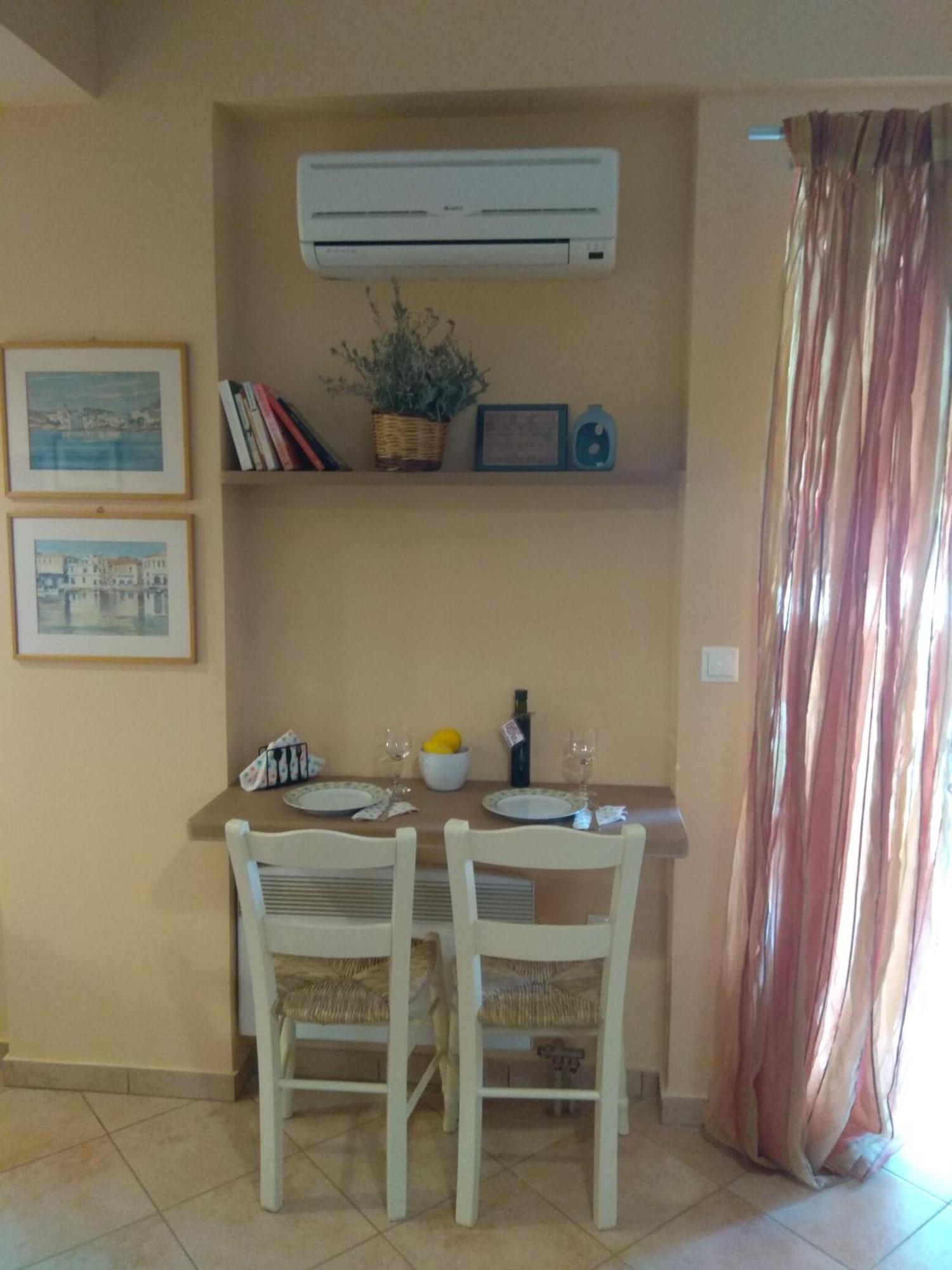 Polyxeni Apartment Athena Bagian luar foto